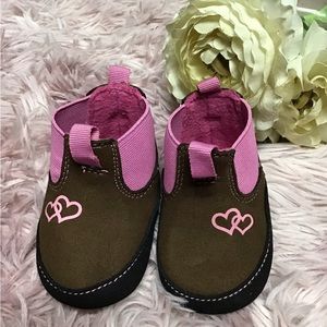 Little Georgia Giant Boots.